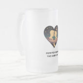 Kosmische liefdesgeschiedenis met hartliefhebbers matglas bierpul (Voorkant links)