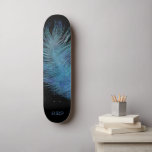 *~* Kosmische Midnight Sky Pastel Boho Feather Persoonlijk Skateboard<br><div class="desc">* Energetisch Verbeterde Magische Mystieke Kosmische Hemelse Boheemse Zigeuner Rustiek Verbluffend mooi donker Midnight Navy Blue Waterverf sky achtergrond en sprankelende hemelse veren ontwerp. De magische vibe veer is zeer licht en fluisterend. * Pas/personaliseer met uw INITIALEN/MONOGRAM of NAAM aan. Gebruik de ontwerper ook om te spelen met het lettertype...</div>