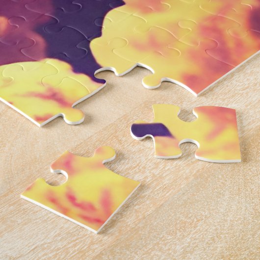 Kosmische Paarse Maan's in het troebele universum Legpuzzel (Zijkant)