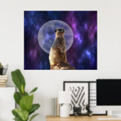 Kosmische Sentinel: Meerkat onder de volle maan Poster (Thuiskantoor)