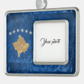 Kosovo Verzilverd Omlijst Ornament (Links)