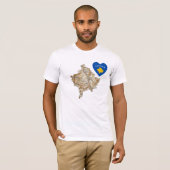 Kosovo-vlaggenhart en -kaart T-shirt (Voorkant volledig)