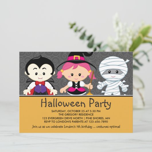 Kostuumkinderen Halloween Uitnodigingen (Staand voorkant)