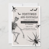 Kostuums en cocktails enge partij met skelet feestdagenkaart (Voorkant)