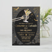 Kostuums en Cocktails Volwassen Halloween Party Kaart (Staand voorkant)