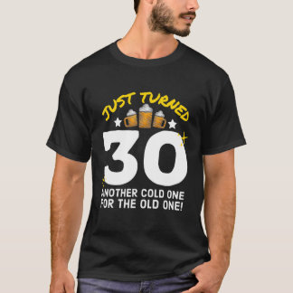 Koude 130 voor de oude 30e geboorte t-shirt