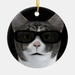 Koude kat met zwarte zonnebril keramisch ornament