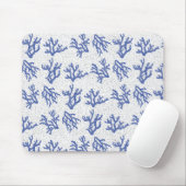 Koudkoraal van blauwe en witte zeeen muismat (Met muis)