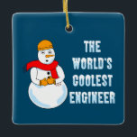 Koudste ingenieur Snowman Keramisch Ornament<br><div class="desc">Een sneeuwman met een hard pet met tekst De meest coole ingenieur ter wereld is een humoristisch technisch ontwerp. Fun giften voor studenten en ingenieurs voor verjaardagen en de winterse feestdagen.</div>