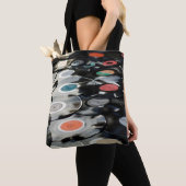 Koudzwart van vinylretro plastic tote bag (Dichtbij)