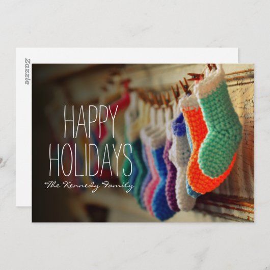 Kousen die langs de mantel hangen feestdagenkaart (Voorkant / Achterkant)