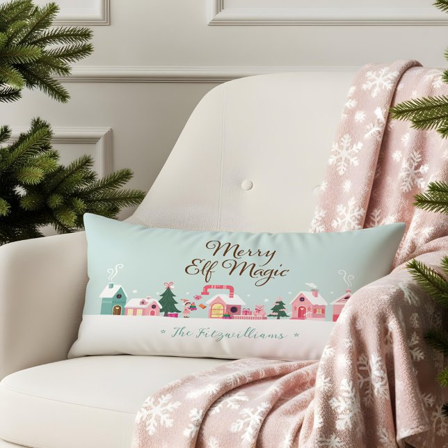 Kozijn Santa-Noordpool Roze Elf Workshop Dorp Kussen (Cozy Santa North Pole Pink Elf Workshop Village Lumbar Pillow)