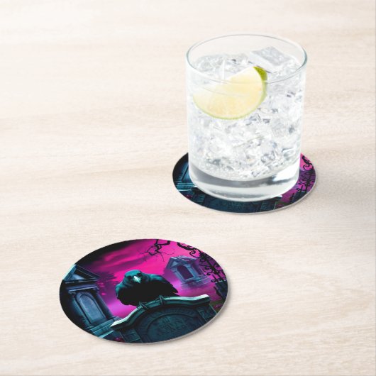 Kraai in het Onderzetter van de begraafplaats (Insitu)