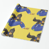 Kraai in overalls inpakpapier (Uitgerold)