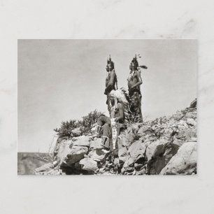 Kraai-indianen op klif, 1905 briefkaart