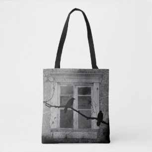 Kraaien buiten mijn raam tote bag