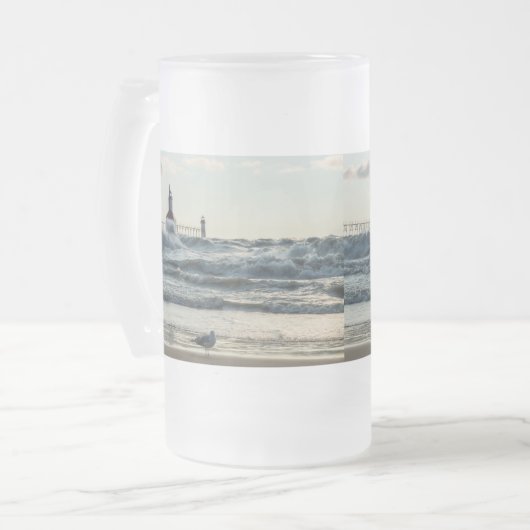 Kracht achter schoonheidsbevruchte Mok van glasbie (Voorkant links)