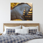 Kracht van een Andalusische merrie Canvas Afdruk (Insitu (Slaapkamer))