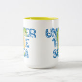 krachtens het zee tweekleurige koffiemok (Center)