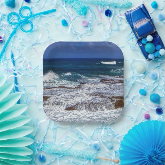 Krachtige golven op Bord van rotskaarten (Feest)