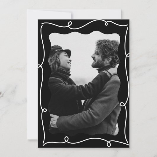 Krachtige Golvende Zijframekrul Moderne Trouwdag Kaart (Achterkant)