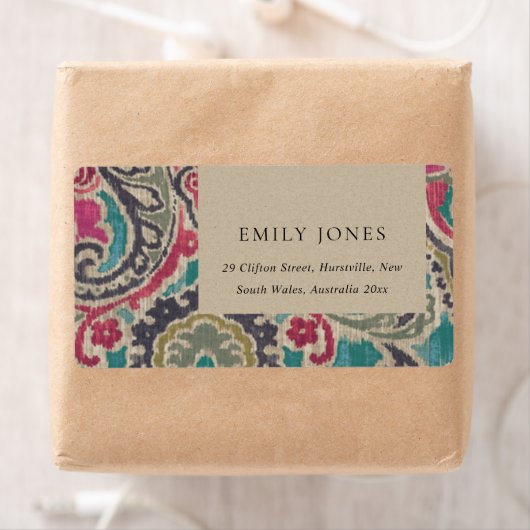 KRAFT BOHO TRIBAL IKAT PINK BLAUWGROEN ADRES WEDIN ETIKET (Insitu)