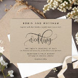Kraft, Rustic Modern, Elegant Script Wedding Kaart<br><div class="desc">Kraft paper Wedding-uitnodiging met moderne,  minimalistische en elegante kwaliteit. Mooie,  moderne,  handgeschreven kalligrafie,  zowel voor- als achterkant. Terug met smaakvolle moderne logo met koppels volledige namen. Een deel van ons 'Modern Rustic Fine Calligraphy Kraft Stationery Collectie' met allerlei coördinerende producten.</div>