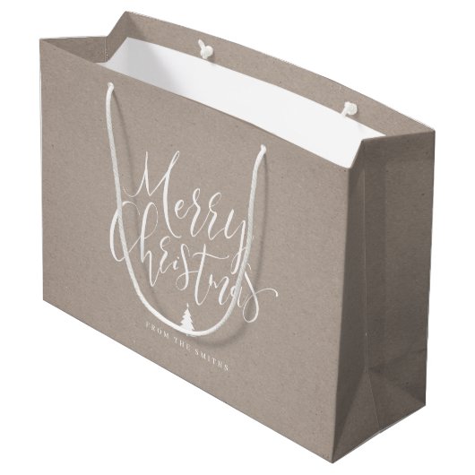 Kraft Simple Calligraphy Merry Kerstry Groot Cadeauzakje (Achterkant Gekanteld)