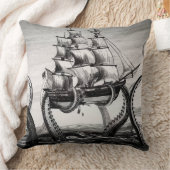Kraken/octopus die een piraatschip opeet, zwart/wi kussen (Deken)