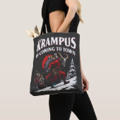 Krampus komt naar de stad Krampus Kerstmis  Tote Bag (Dichtbij)