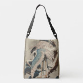 Kranen op een met sneeuw beklede Pine Hokusai Crossbody Tas (Achterkant)