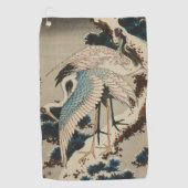 Kranen op een met sneeuw beklede Pine Hokusai Golfhanddoek (Voorkant)