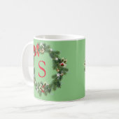 Krans met initiële monogram voor Kerstmis Koffiemok (Voorkant links)