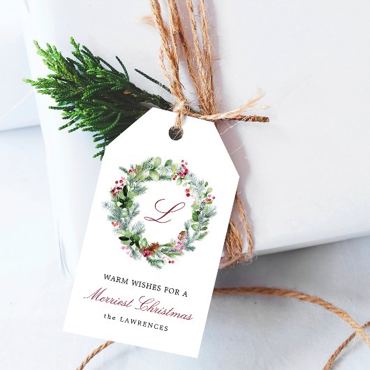 Krans met wintergroen en monogram - Kerstkrans Cadeaulabel
