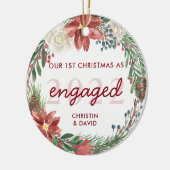 Krans Onze Eerste Kerstmis Als Verloving Foto Keramisch Ornament (Links)