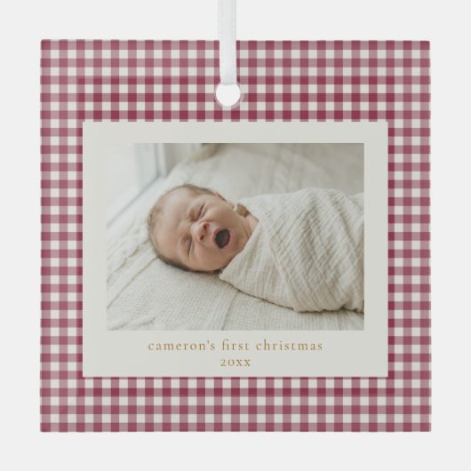 Kransberryrode Gingham Eerste Kerstmis Baby Glas Ornament (Voorkant)