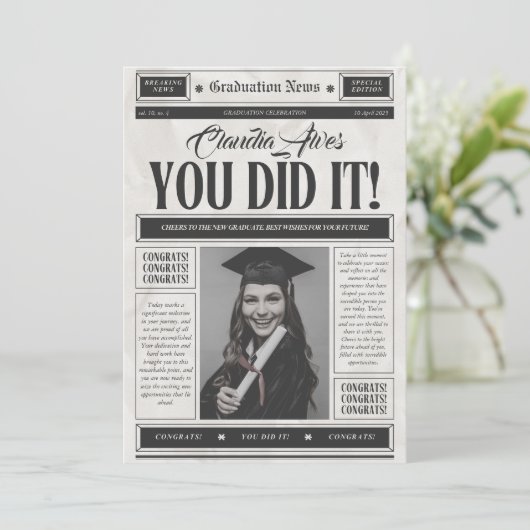 krant Afstuderen aankondiging Kaart (Staand voorkant)