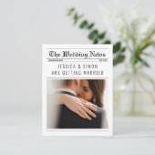 Krant Elegante Unieke Foto Details Bruiloft Kaart (Staand voorkant)