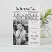 Krant Unieke Leuke Foto 2e Verjaardagsfeest Kaart (Staand voorkant)