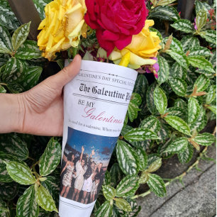 Kranten Galentine Post Bloem Boeket Roze Lippen Inpakpapier Vel