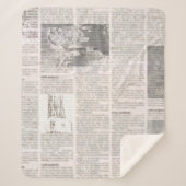 Kranten met oude onleesbare tekst.  grunge sherpa deken (Voorkant)