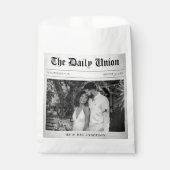 Krantenartikel Bruiloft Bedankzakje (Voorkant)