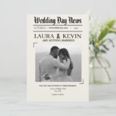 Krantenkop Bruiloft Kaart (Staand voorkant)