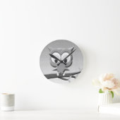 Krantenkoppen in zwart-wit ronde klok (Huis)