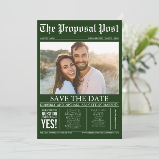 Krantenstijl Emerald Green Save the Date Photo (Staand voorkant)