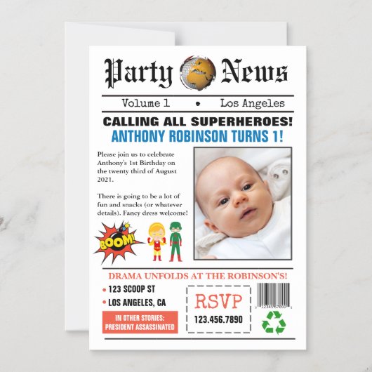 Krantensuperheld Birthday Party Foto Magnetische Uitnodiging (Voorkant)