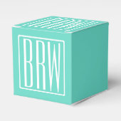 Kras Modern 3 Initiaal Monogram | Wit Op Aqua Bedankdoosjes (Voorkant Zijde)