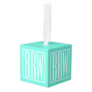Kras Modern 3 Initiaal Monogram Wit Op Aqua Decoratie
