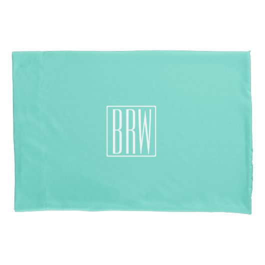 Kras Modern 3 Initiaal Monogram | Wit Op Aqua Kussensloop (Voorkant)