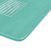 Kras Modern 3 Initiaal Monogram | Wit Op Aqua Snijplank (Hoek)